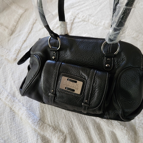 New Maxx New York Signature Black Leather Purse + Coin Purse - Picture 8 of 16